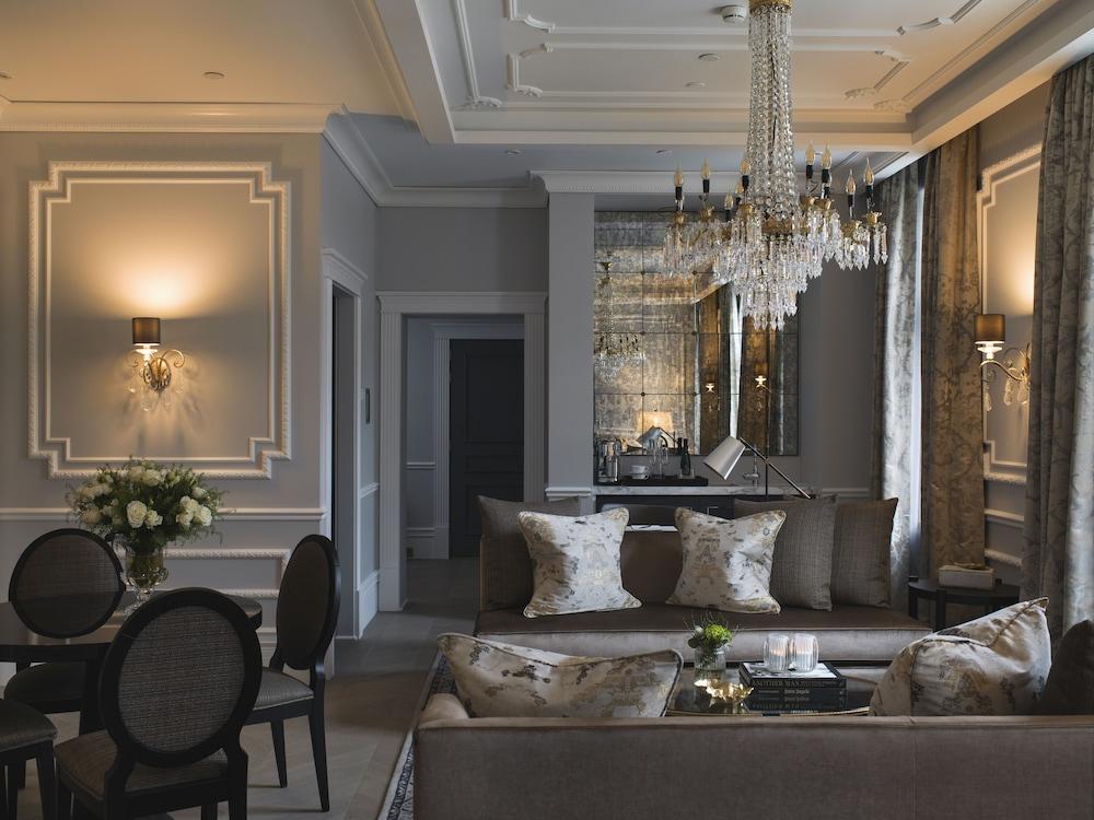 Britannia 5*